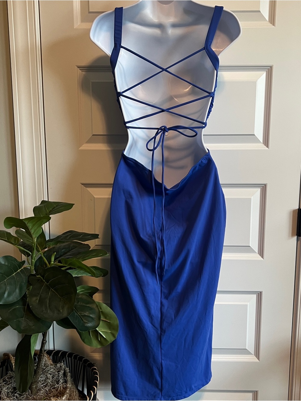HALARA NWT Midi Bodycon Open Back Small - Picture 2 of 5